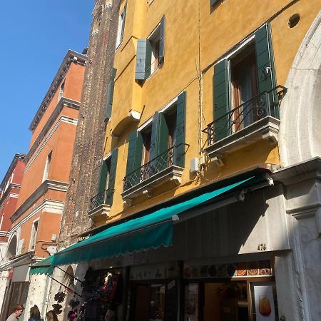 Antique Historical Apartment Veneza Exterior foto