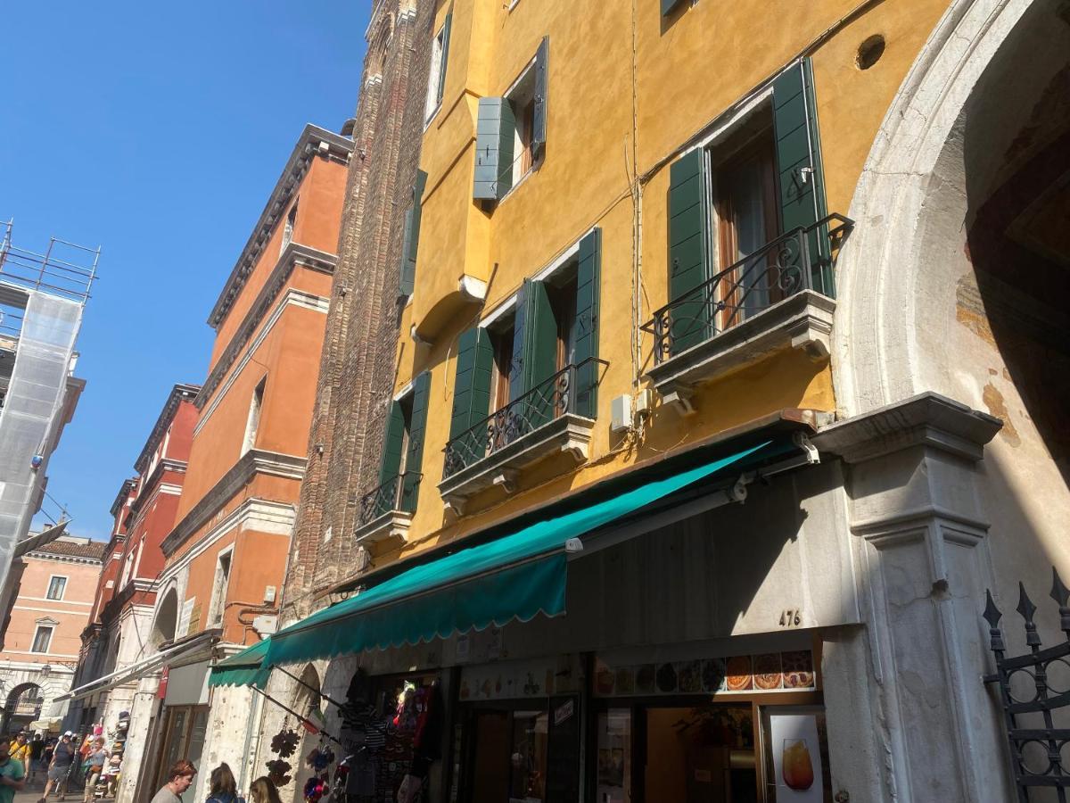 Antique Historical Apartment Veneza Exterior foto
