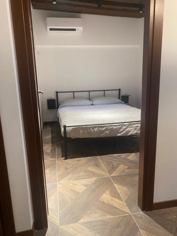 Antique Historical Apartment Veneza Exterior foto